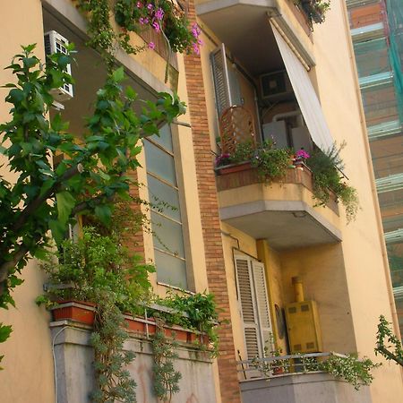 Bed and Breakfast A Casa Cibella Roma Esterno foto